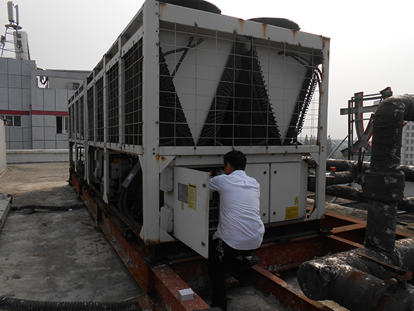 四川中央空調維修-模塊機組（保養）